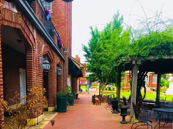 Charmed In Dublin Ga Visit Dublin Georgia