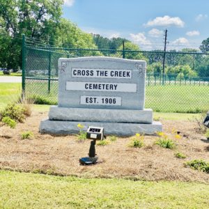 'Cross The Creek Cemetery